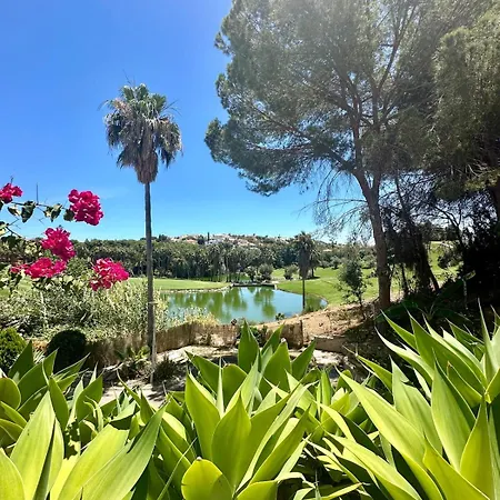 2 Bedroom Golf House - Spectacular Views Daire *