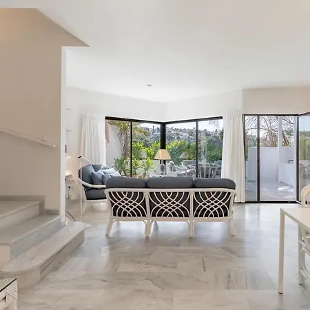 2 Bedroom Golf House - Spectacular Views Benalmádena